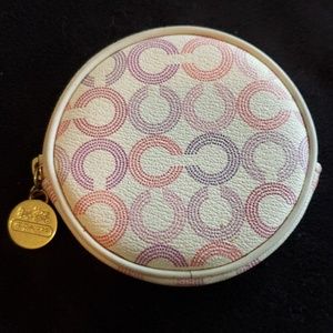 Coach Bags - Cute coach change purse Coach Bags - Cute coach change purse